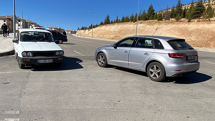 Elazığ'da Trafik Kazası: 1 Yaralı