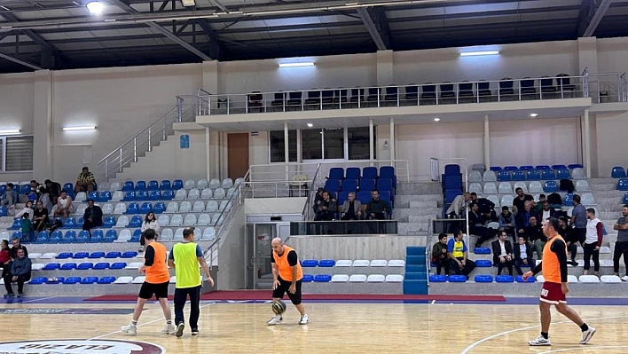 Elazığ İl Özel İdare Birimler Arası Basketbol Turnuvası Başladı