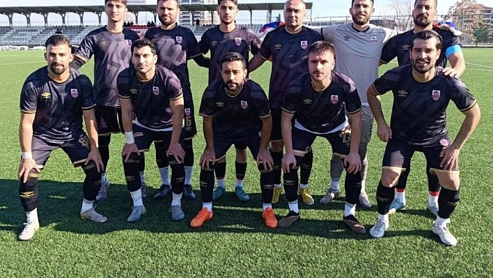 Elazığ İl Özel İdare Spor, 3'te 3 Yaparak Liderliğini Sürdürüyor