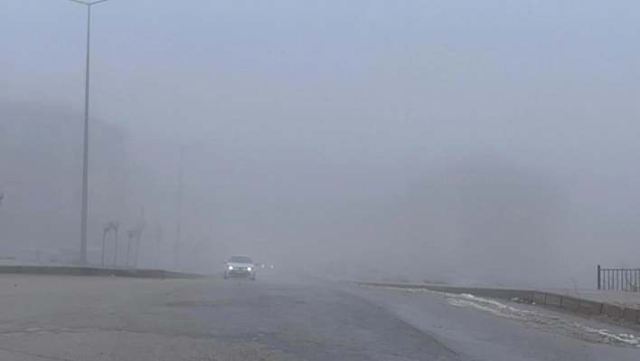 Elazığlılar Güne Sisli Uyandı