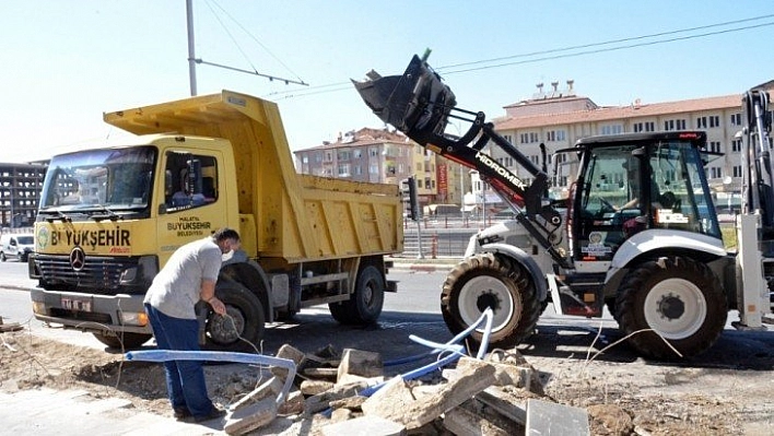 Trafik sıkışıklığı gideriliyor