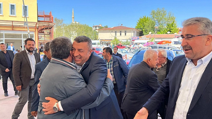 Erdoğan'ın eli güçlü olmalı