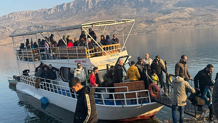 Gerger Kanyonları Ziyaretçilerini Ağırlıyor