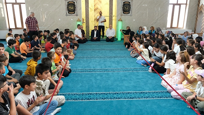 Erzincan'da camii çocuk buluşması