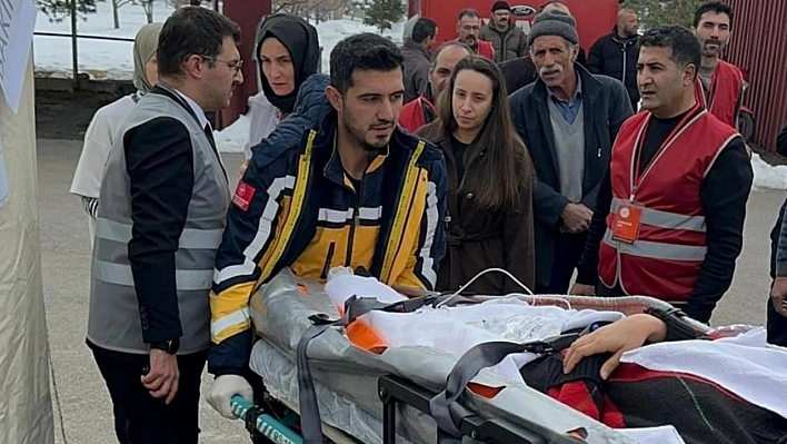 Erzincan'da deprem ve yangın saha tatbikatı