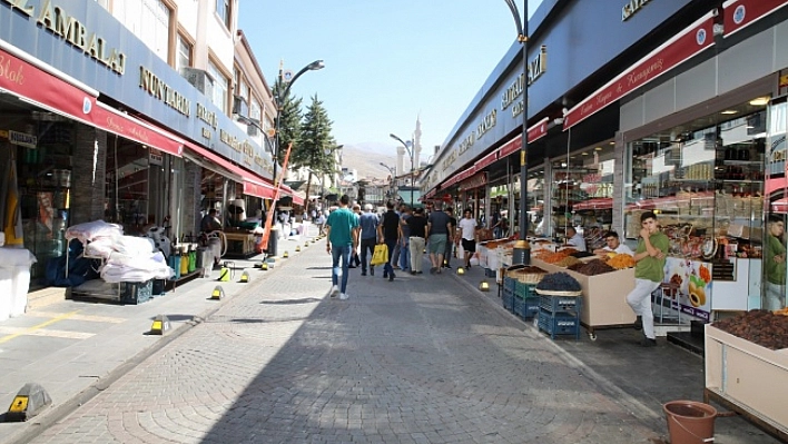 Esnaf Parçalandıkça Ticaret Kopuyor! 'Çarşı Kültürü Yaşatılsın!'