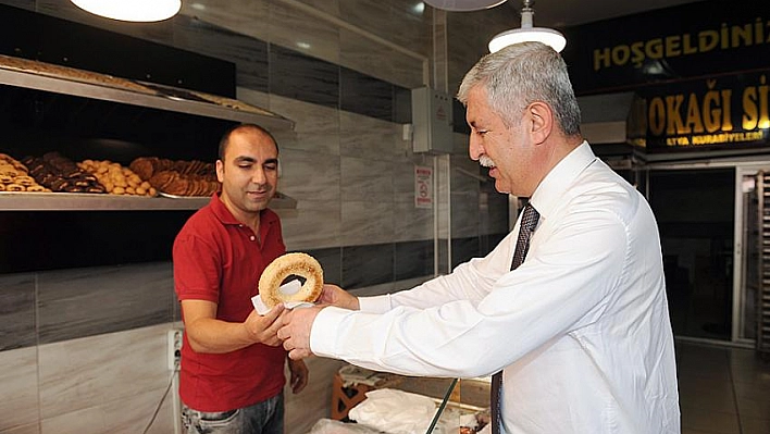 Esnafı dinledi