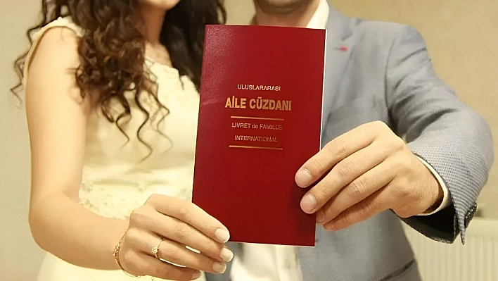 Evlenecek çiftlere 20 bin TL maddi destek