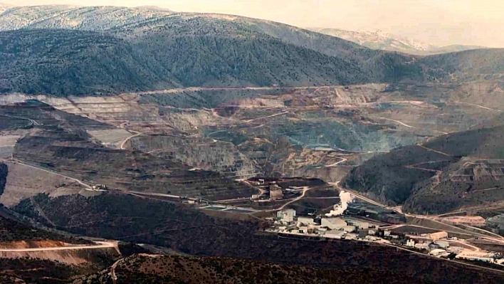 Fırat Nehri'ne ulaşması engellendi