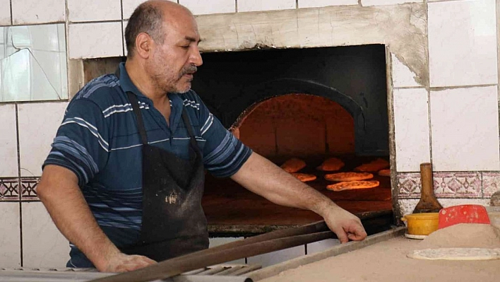 400 derece ateşte ekmek mücadelesi