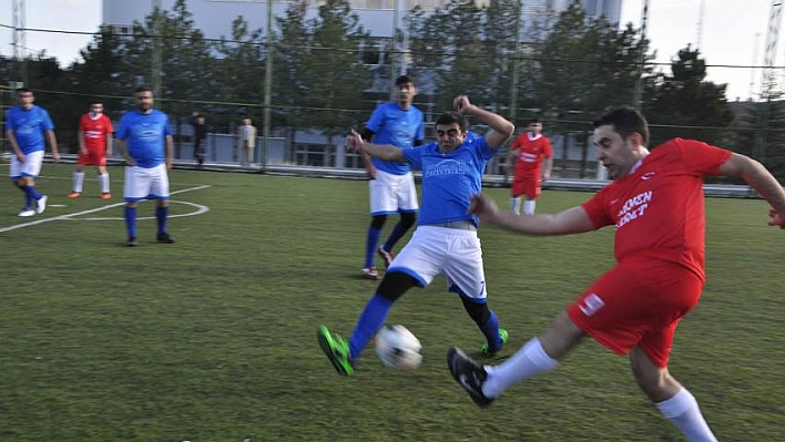 Futbol turnuvası 