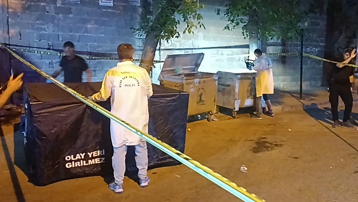 Gaziantep'te çuvalla çöp konteynerine atılmış ceset bulundu