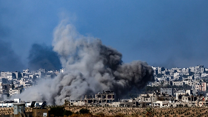 Gazze'de can kaybı 27 bin 947'ye yükseldi