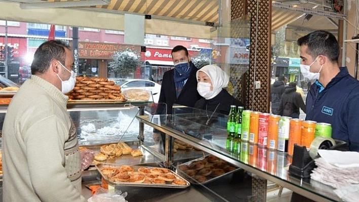 'Geçmişiniz sizi ele veriyor'