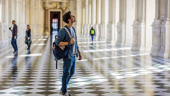 Gençlere müjde! 'GençKart' sahibi olanlar ücretsiz faydalanacak!