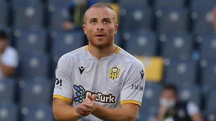 Gökhan Töre ile yollar ayrıldı