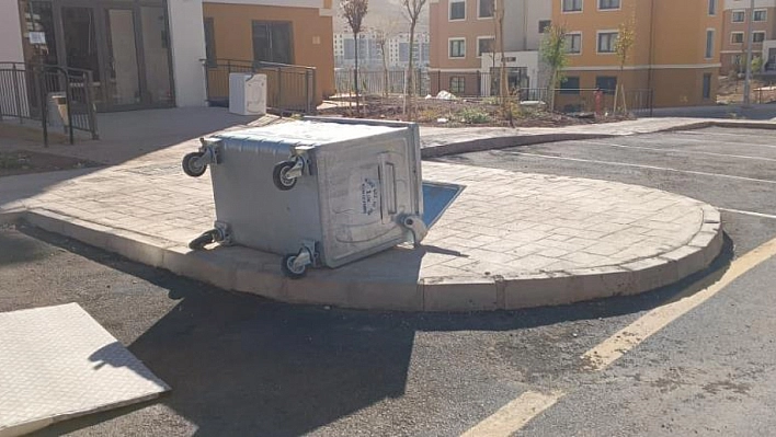 Gölbaşı'nda şiddetli rüzgar etkili oldu