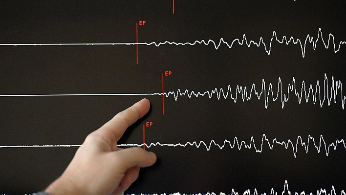 Görür'den Malatya Fayı Açıklaması: Stres Yüklediği Kesin!