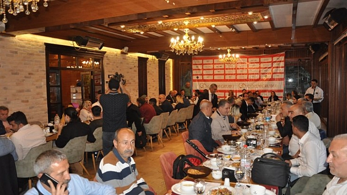 Gözde iftar verdi