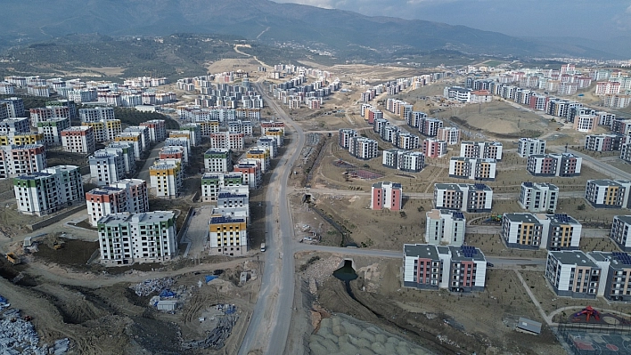 Hatay'da afetzedelerin sıcak yuva heyecanı sürüyor