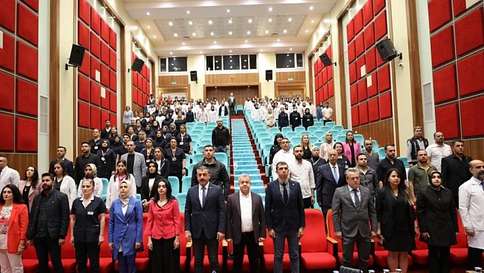 Hemşireler ve ebeler günü kutlandı