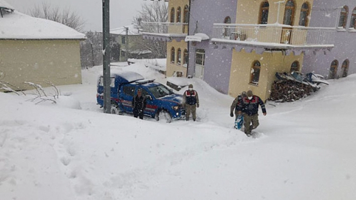 İlacını jandarma getirdi