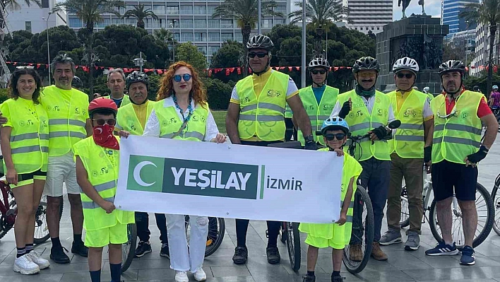 İzmir'de 250 kişi pedal çevirdi!