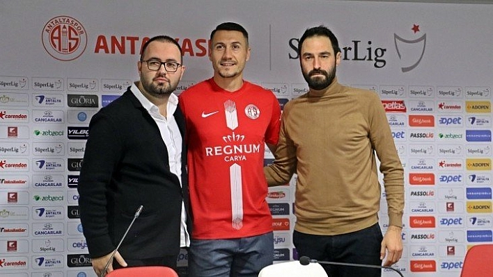 Jahovic resmen Antalyaspor'da