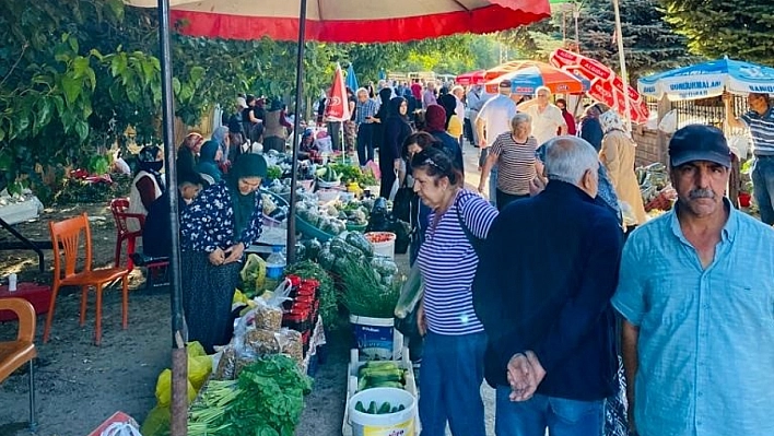 Kadınlar hem üretip hem satıyor