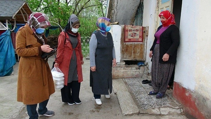 İhtiyaç sahiplerine iftarlık