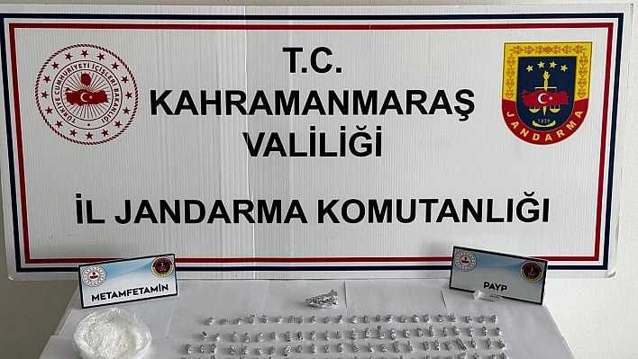 Kahramanmaraş'ta jandarmadan kaçan araçta uyuşturucu çıktı