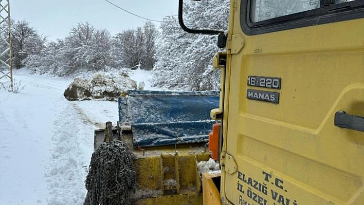 Kapanan 159 köy yolunda çalışmalar sürüyor