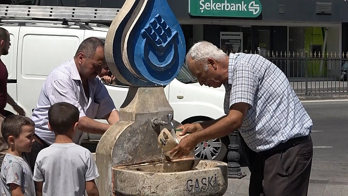 Kavurucu sıcaklar bunaltıyor