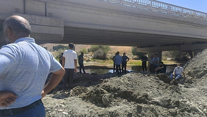 Kayıp kadın yolcuya ulaşılmaya çalışılıyor
