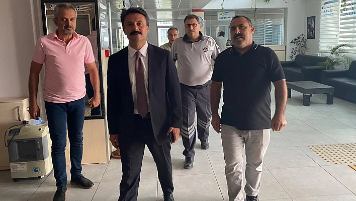 Kaymakam Ahmet Oğuz Aslan, SGK'da incelemeler yaptı