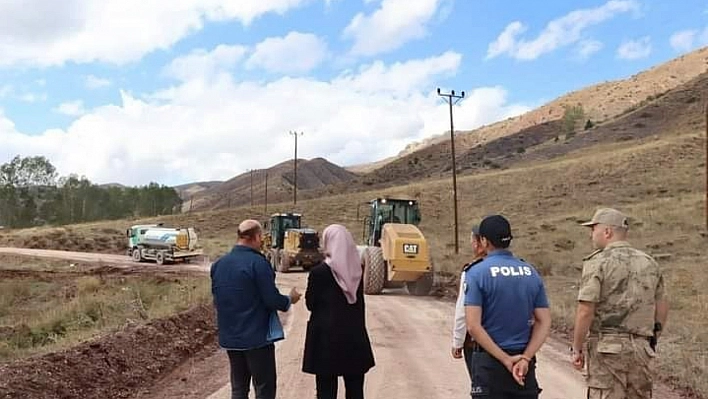 Kaymakam Yol Çalışmalarını Yerinde İnceledi