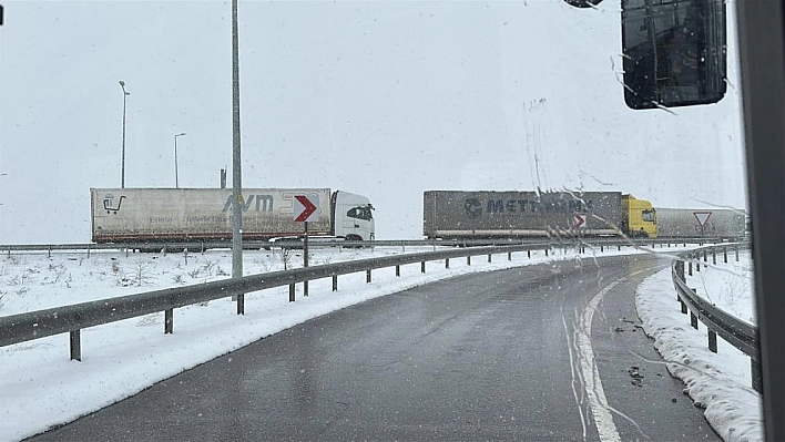 Kayseri- Malatya yolu trafiğe kapatıldı!