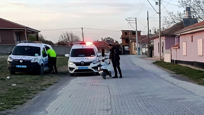 Kediye çarpmamak isterken elektrikli bisikletten düşerek yaralandı