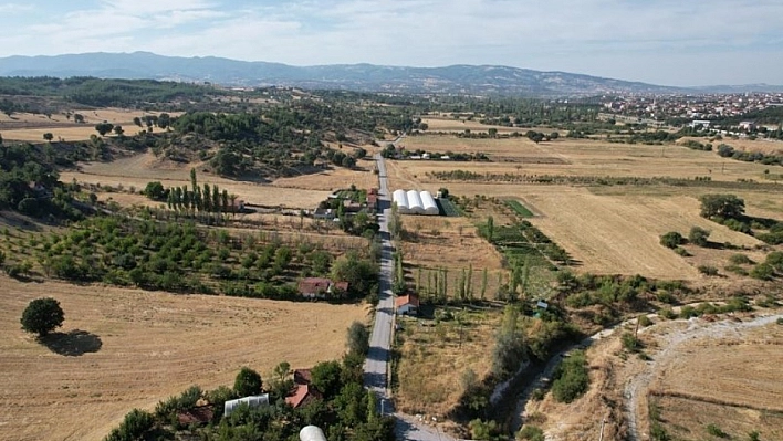 Kırsal mahalle yolları yenilendi