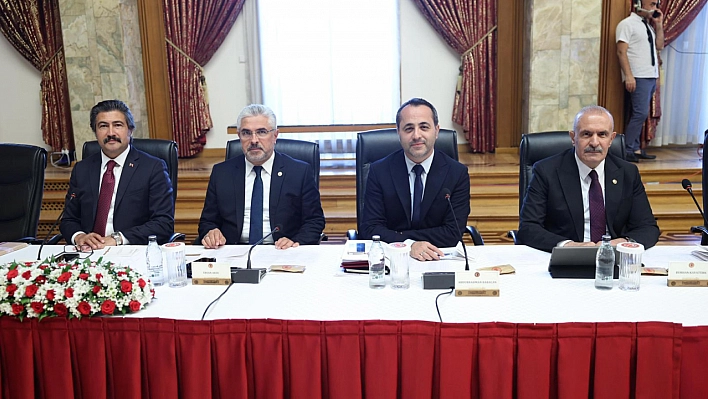 Komisyon şehit yakınlarını dinledi