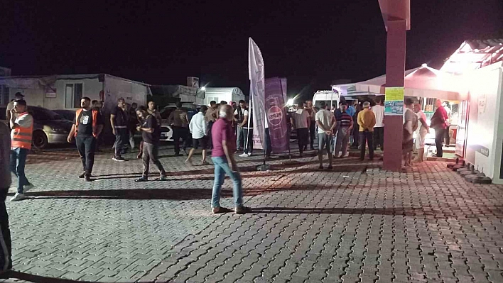 Malatya'da Konteyner Kent'te Esnaf Kavgası: Bıçakla Yaralanma