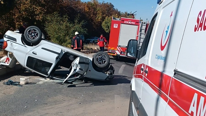 Malatya'da Kontrolden Çıkan Otomobil Takla Attı: 2 Yaralı