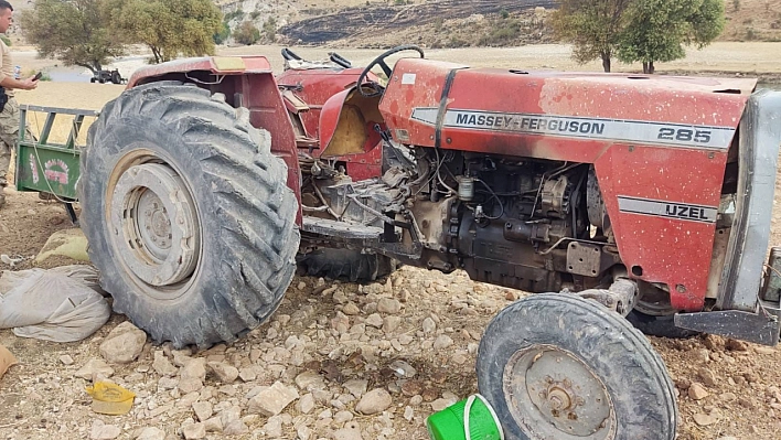 Kontrolden çıkan traktör devrildi