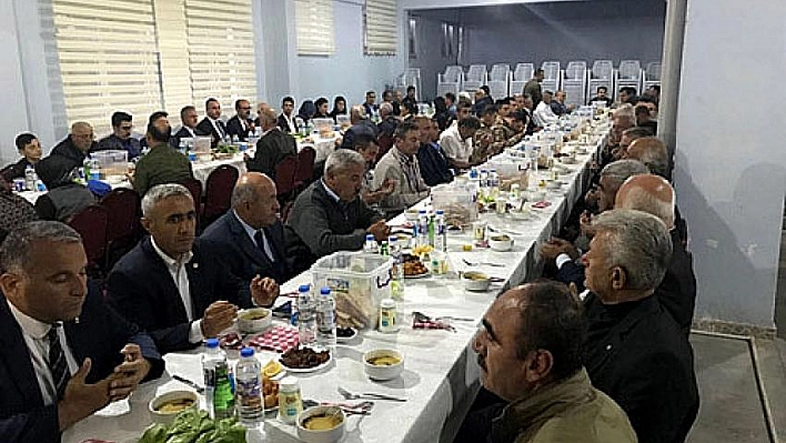 Kamu çalışanlarına iftar 