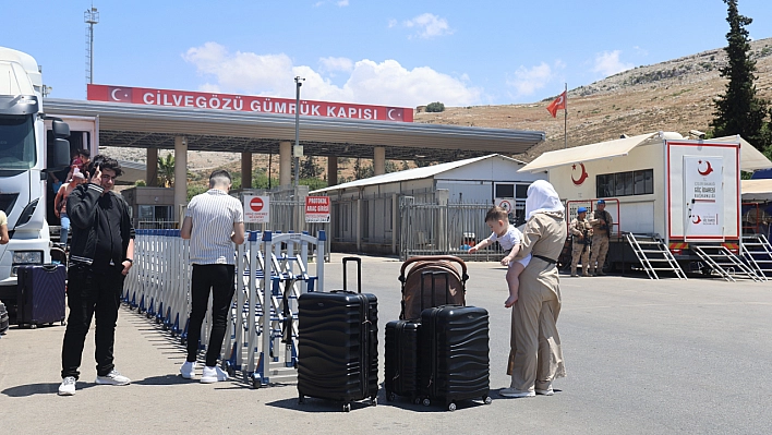 Kurban Bayramı öncesi Cilvegözü'nda yoğunluk oluşturdu
