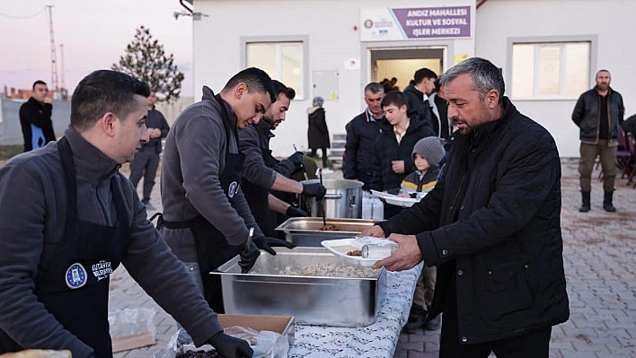 Kütahya Belediyesinden örnek iftar