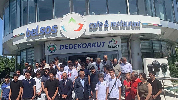 LGS Şampiyonlarına Başkan Sami Er'den özel kutlama