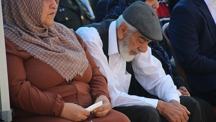 Malatya, 15 Temmuz şehidini gözyaşları ve dualarla andı