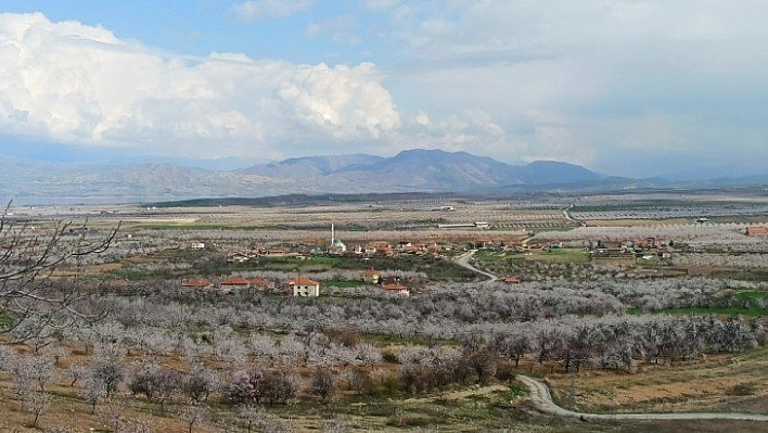 Malatya beyaza büründü