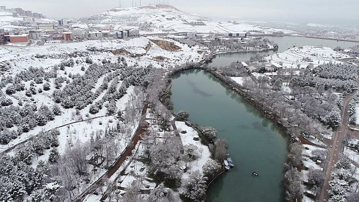 Malatya beyaza büründü